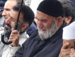 Muhammed'i sevda yağmur dinlemedi