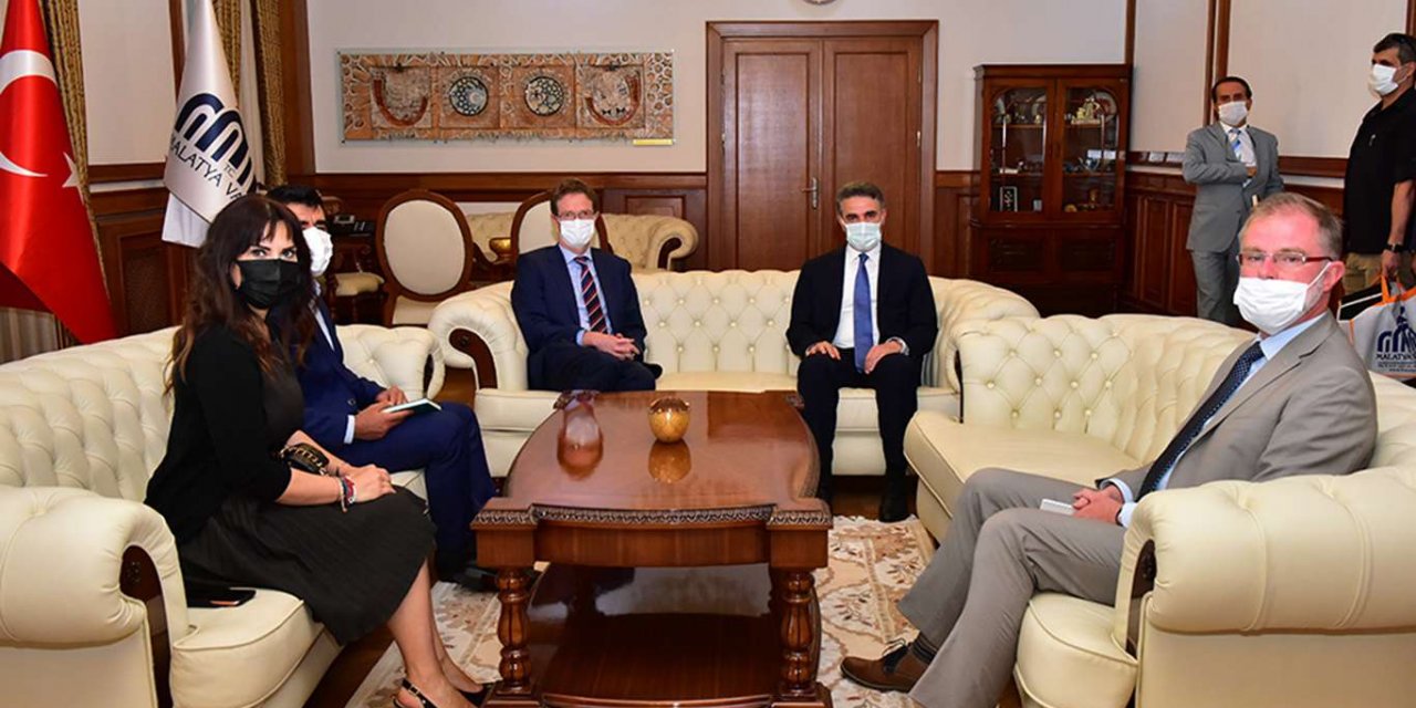 AB Türkiye Delegasyonu Başkanı Malatya’da ziyaretlerde bulundu