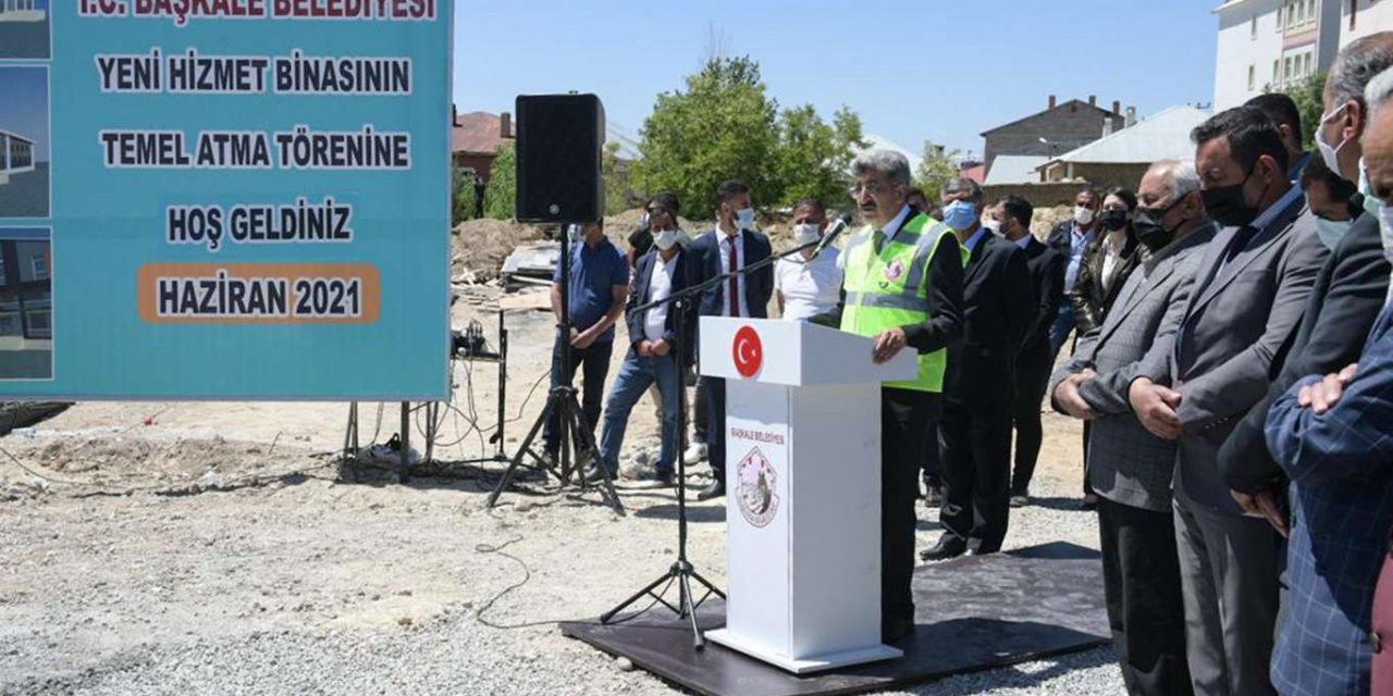 Van'da temel atma ve açılış programları düzenlendi