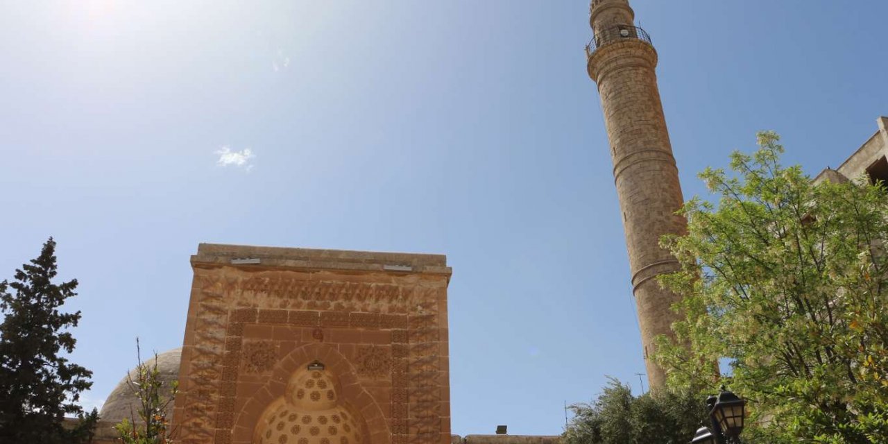 Dicle EDAŞ Mardin’de 7 caminin elektriğini kesti