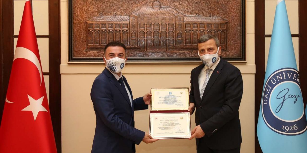 Rektör Demir Gazi Üniversitesi Rektörü Yıldız’ı ziyaret etti