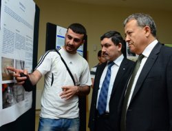 Manisa'da Bilim ve bahar şenliği başladı