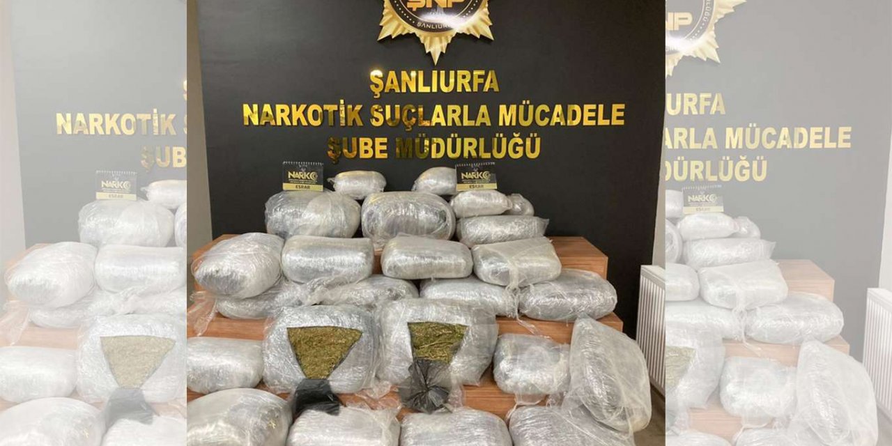 Şanlıurfa’da durdurulan bir araçta 125 kilogram uyuşturucu madde ele geçirildi