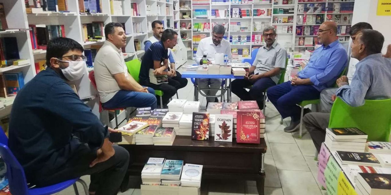 Yazar Yararlı Batman'da okuyucularıyla buluştu