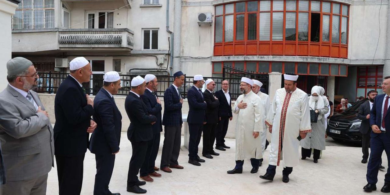 Diyanet İşleri Başkanı Erbaş Bulgaristan’da