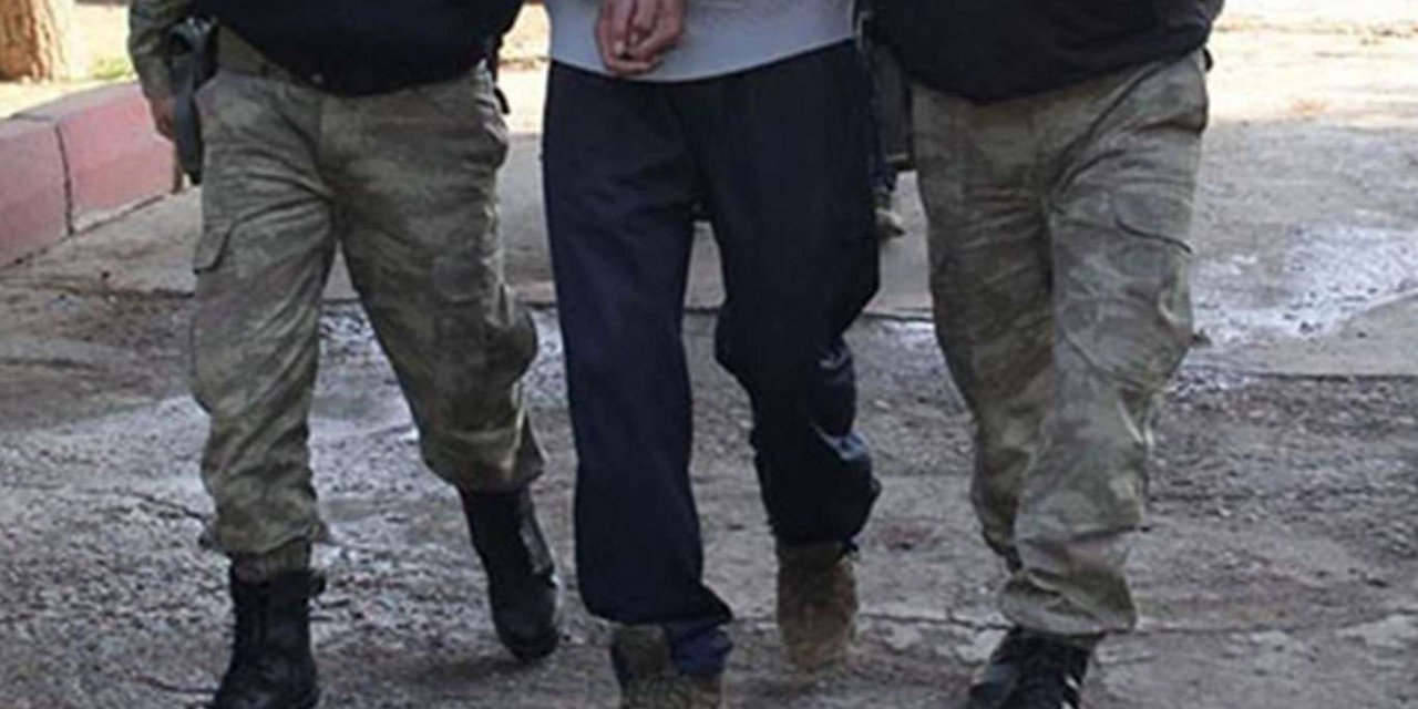 Mardin'de bir PKK'li teslim oldu