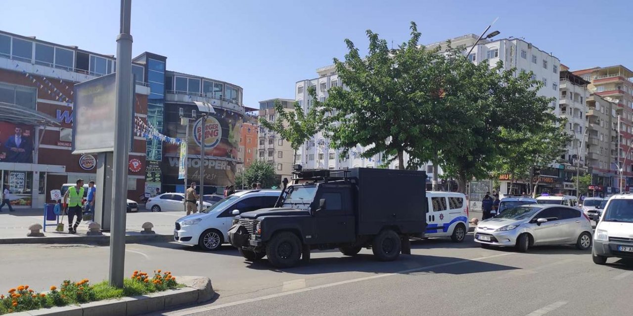Batman’da şüpheli çanta paniği