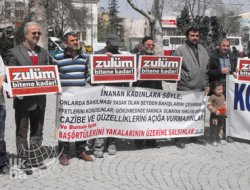 Suriye'de Kurdu, Kuzu Gösterme Gayreti Var