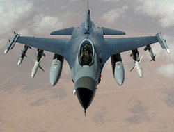 F-16 Ket Xwarê