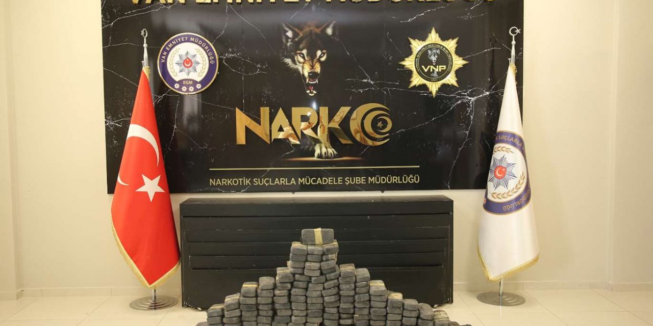 Van'da 205 kilogram eroin ele geçirdi