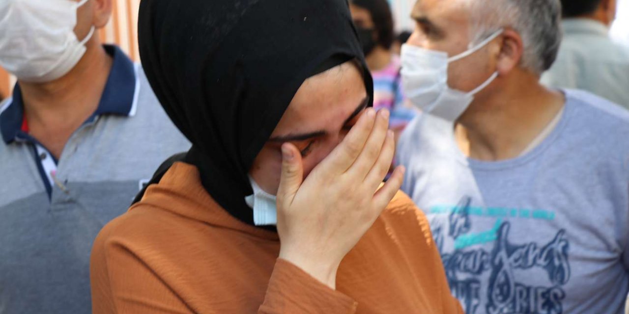 Kimliğini unuttuğu için YKS sınavına alınmayan öğrenci gözyaşlarına boğuldu