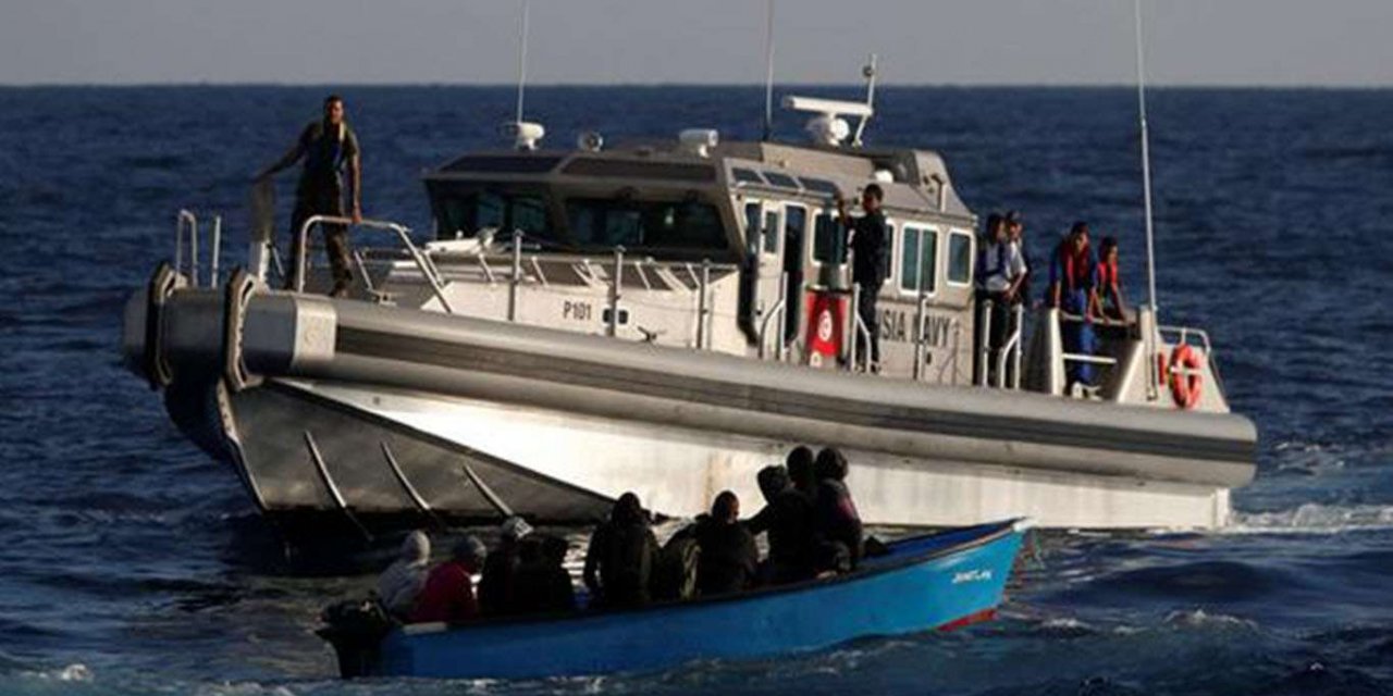 Tunisian Navy rescues more than 170 migrants, recovers 2 bodies at Sea