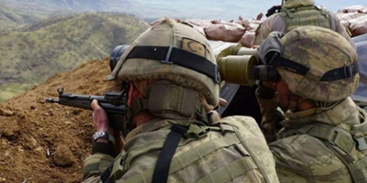 Hakkari'de 3 PKK elemanı öldürüldü