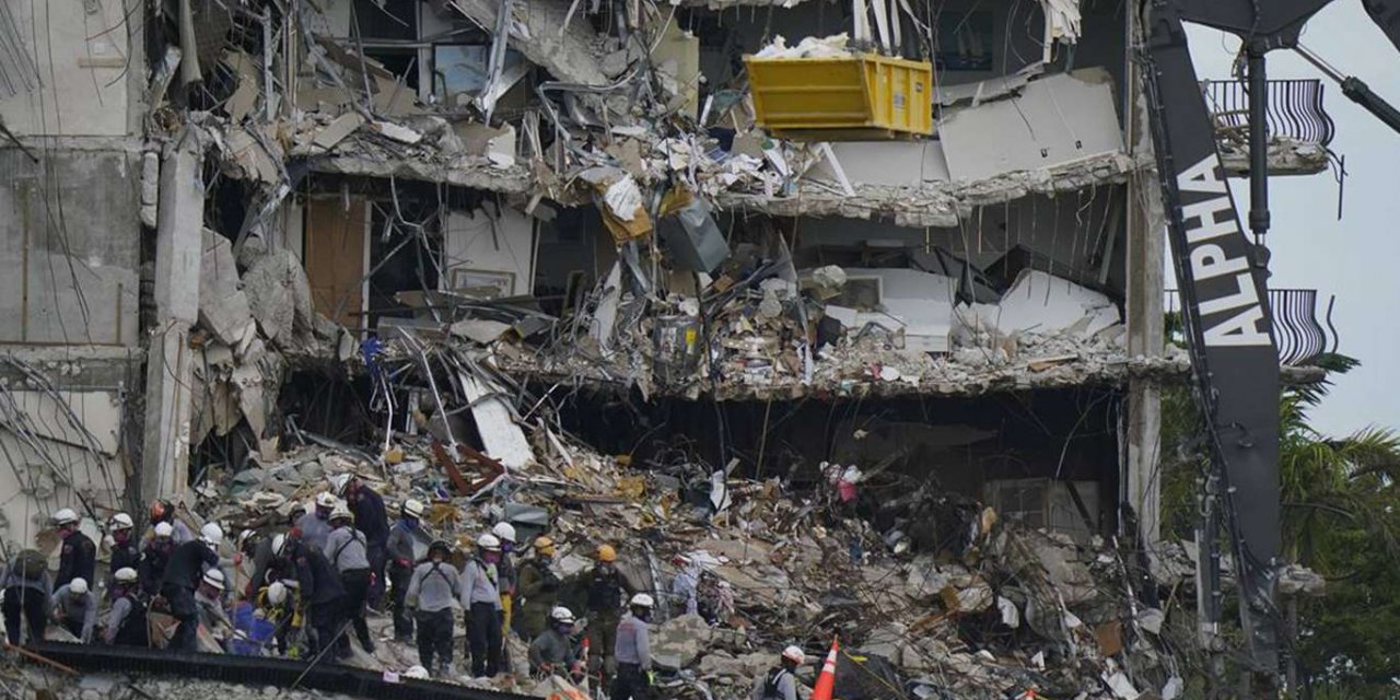 Miami'de çöken binada ölenlerin sayısı 16'ya yükseldi