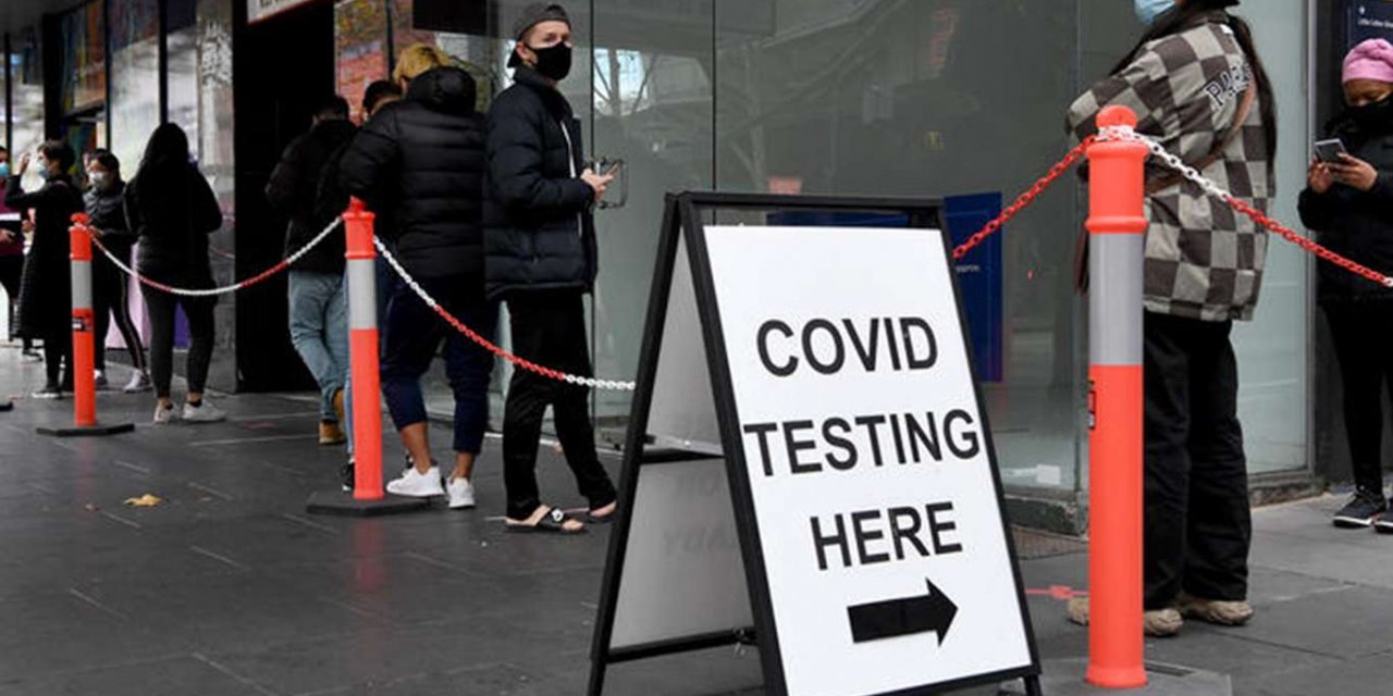 Avustralya'da Covid-19 vakalarındaki artış kısıtlamaları geri getirdi