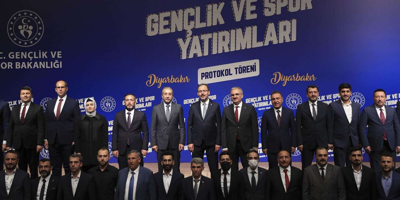 Diyarbakır yatırımlarına yönelik Valilik ile Gençlik ve Spor Bakanlığı arasında protokol imzalandı