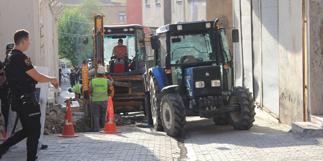 ​Cizre’de elektrik sayaçlarının evlerin dışına çıkarılması gerginliğe neden oldu