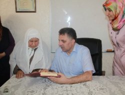 101 yaşında sınıf birincisi