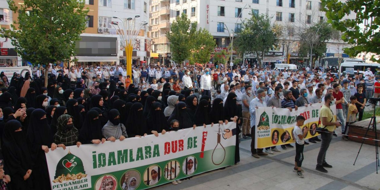 İslam ülkelerinin liderlerine Mısır'daki idamları durdurun çağrısı