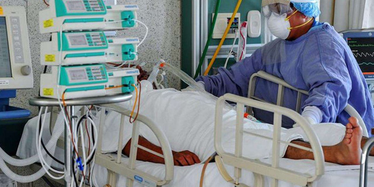 Meksika'da Covid-19 kaynaklı can kaybı 233 bini aştı