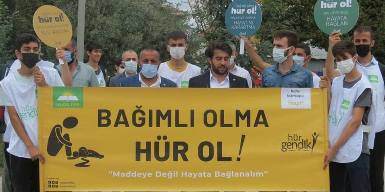 Hür Gençlikten uyuşturucuyla mücadele etkinliği