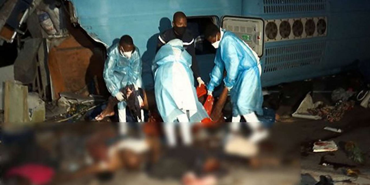 Mozambik'te bir otobüs ile 2 kamyon çarpıştı: 31 ölü 57 yaralı