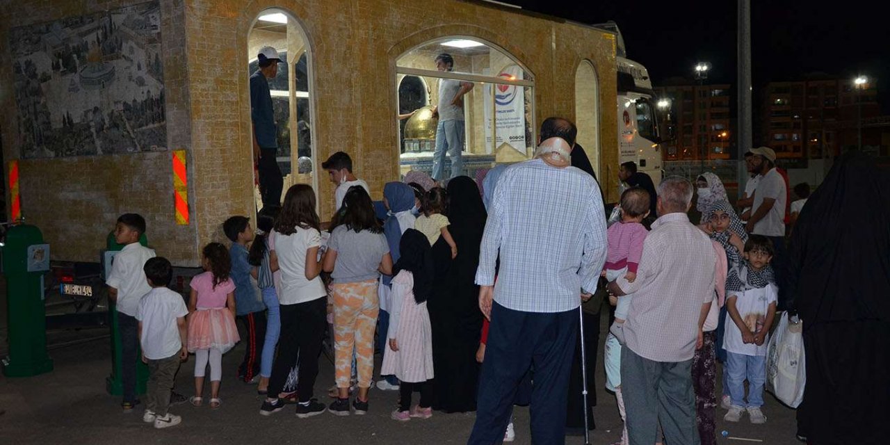 Minia Kudüs turu etkinlikler eşliğinde devam ediyor