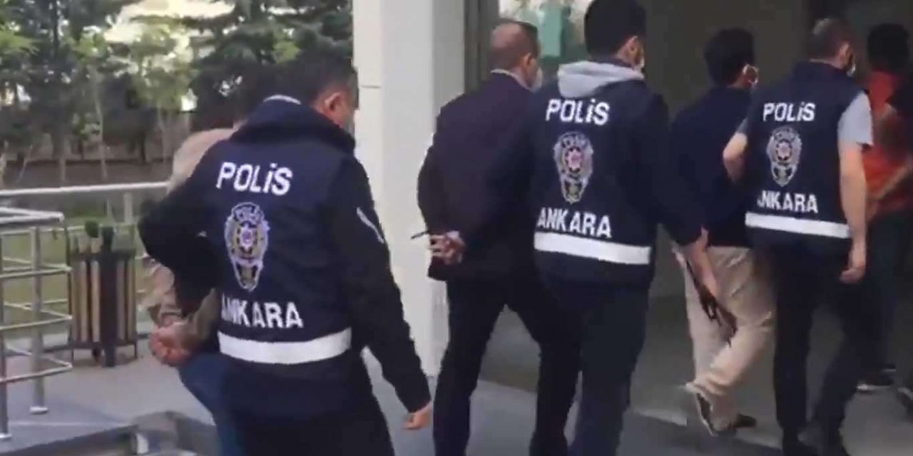 FETÖ'nün adalet teşkilatı yapılanmasına operasyon: 50 şüpheli yakalandı