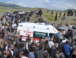 Kömür ocağı madeninde göçük: 1 ölü video