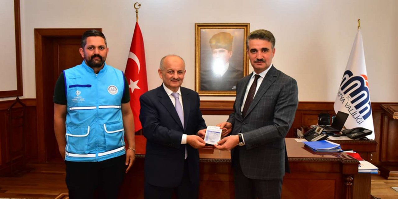 Malatya Valisi Baruş kurban bağışında bulundu