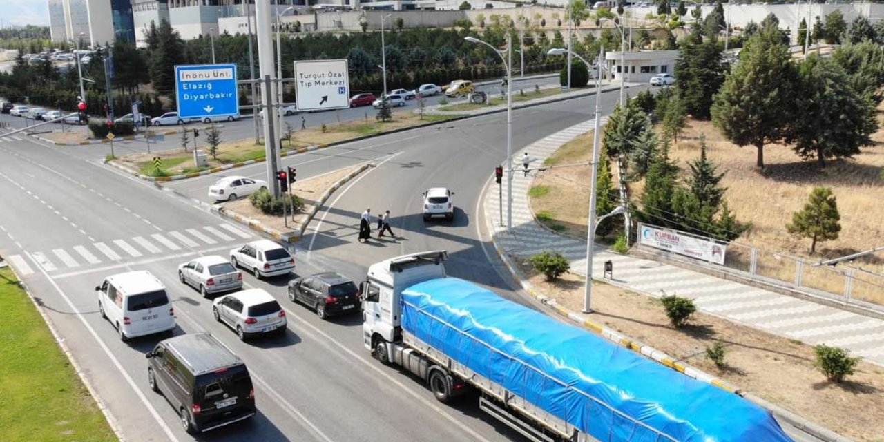 Malatya'da drone destekli denetimlerde araç ve sürücülere ceza kesildi