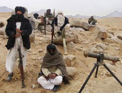 Afganistan'da Taliban'a yönelik saldırılar sürüyor