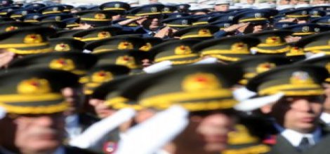 Şanlıurfa Siverek'te 2 subay gözaltına alındı