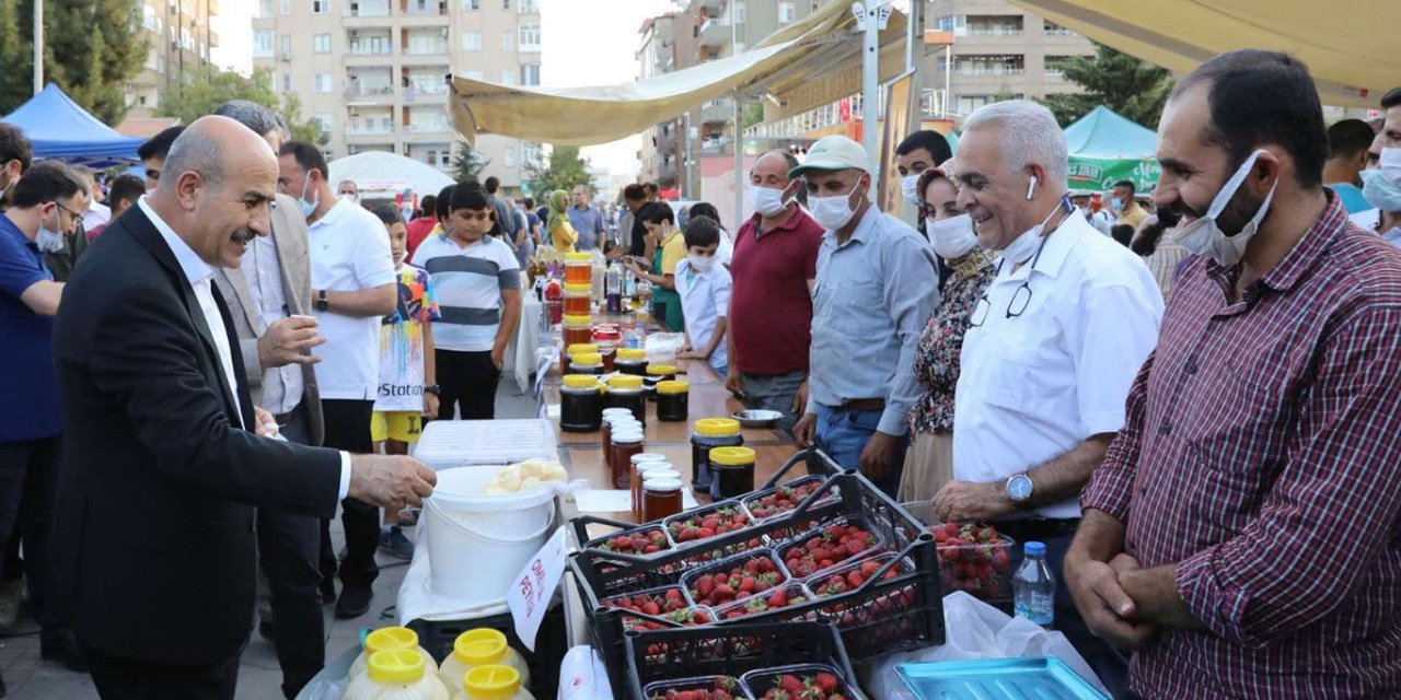 Mardin’de Yöresel Ürünler Tanıtım standı açıldı