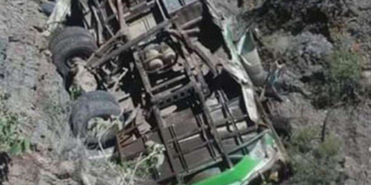 Li Bolîvyayê otobusa rêwîyan qeza kir: 34 mirî