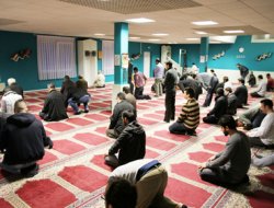 İsviçre Basel'de Regaib Kandili dualarla ihya edildi