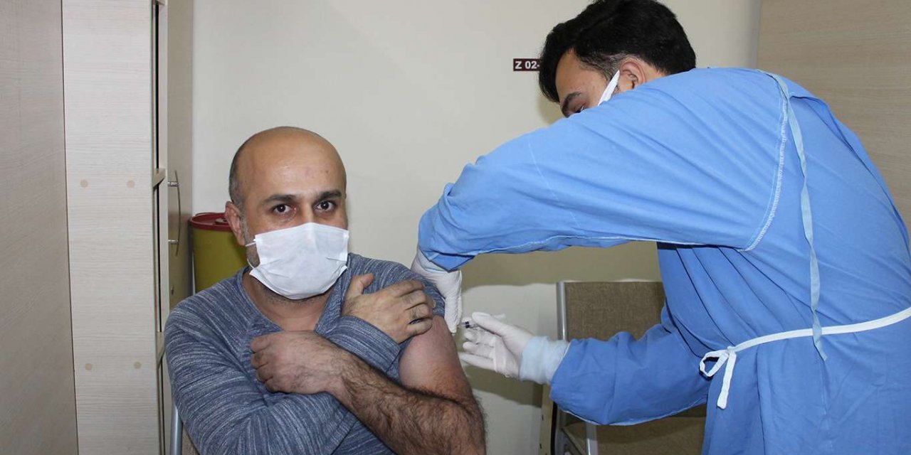 GAÜN Hastanesi Başhekimi Alaşehirli’den aşı çağrısı