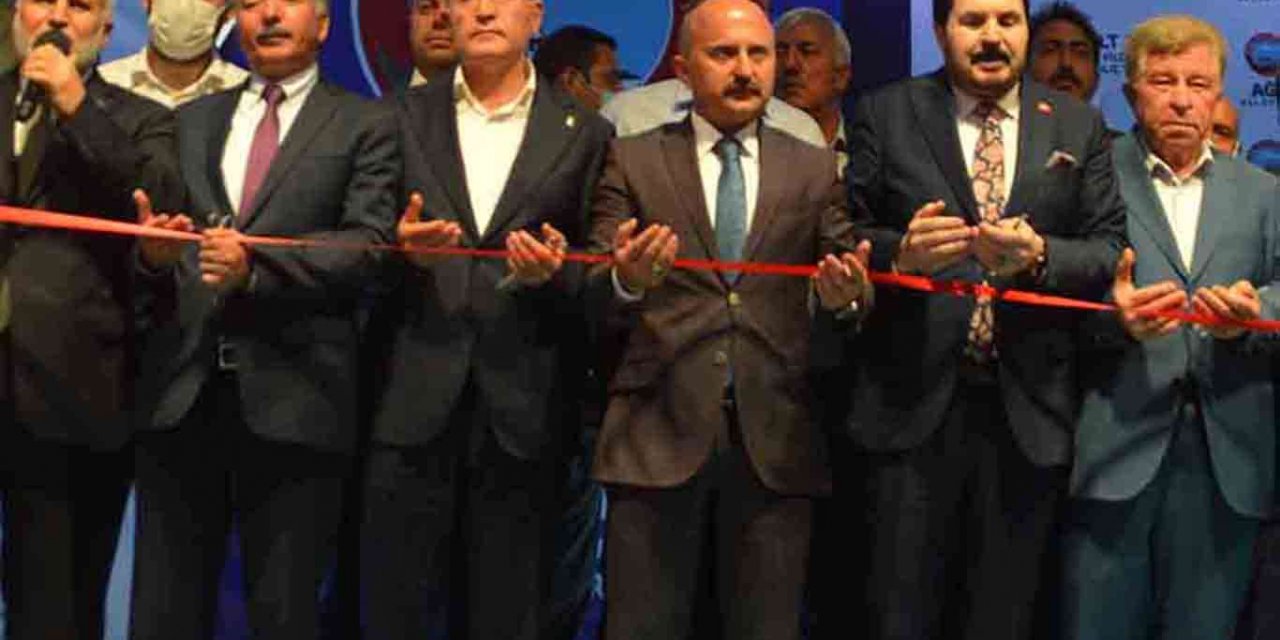 Ağrı'da bölgenin en büyük asfalt plenti tesisi açıldı