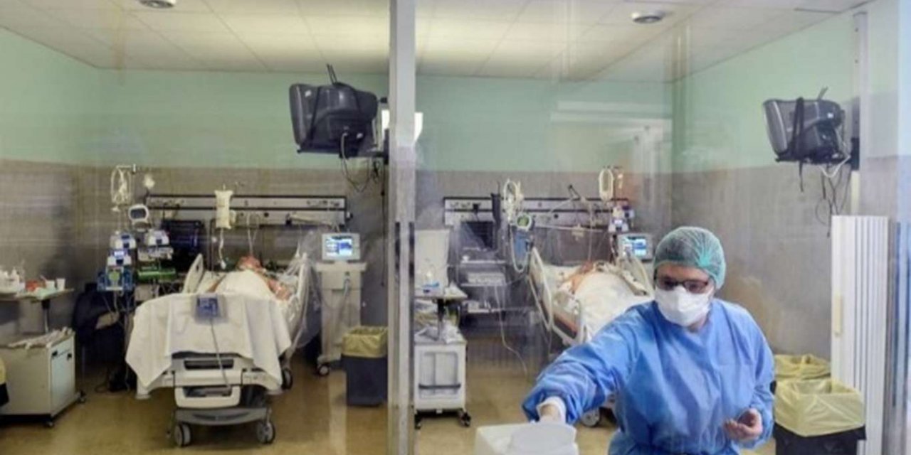 Hindistan'da son 24 saatte 41 bin 806 yeni Covid-19 vakası tespit edildi