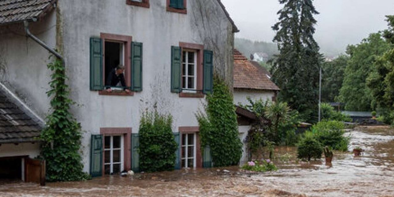Almanya'da selde ölenlerin ve kayıpların sayısı artıyor
