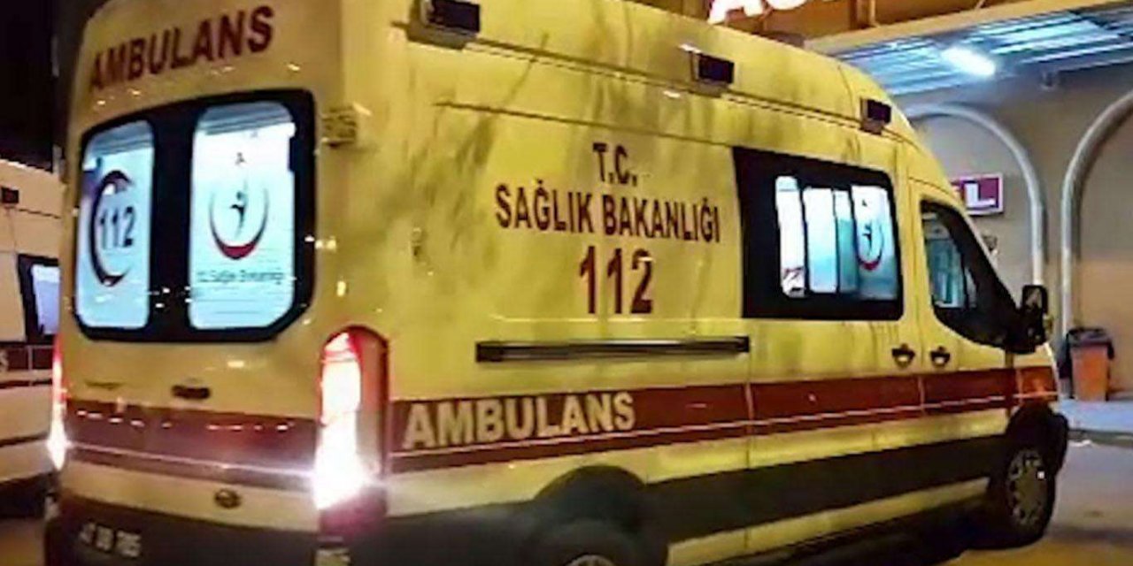 Denizli'de iki otomobil çarpıştı: Bir ölü 9 yaralı