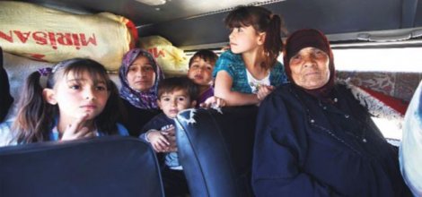 Reyhanlı'dan Suriye'ye kaçan aile: İntihar gibi ama gidiyoruz