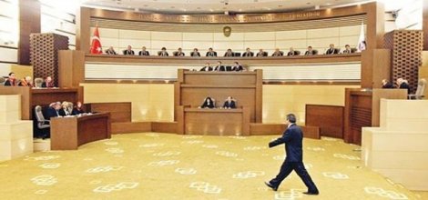 AYM'de 3 bin 500 bireysel başvuru reddedildi