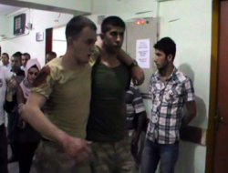 Ambulans ile askeri araç çarpıştı: 11 yaralı