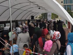 Serginin son gününde de Sakalı Şerife büyük ilgi