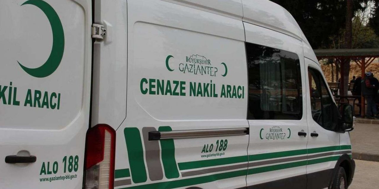 Gaziantep'te tartıştığı babasını bıçaklayarak öldürdü