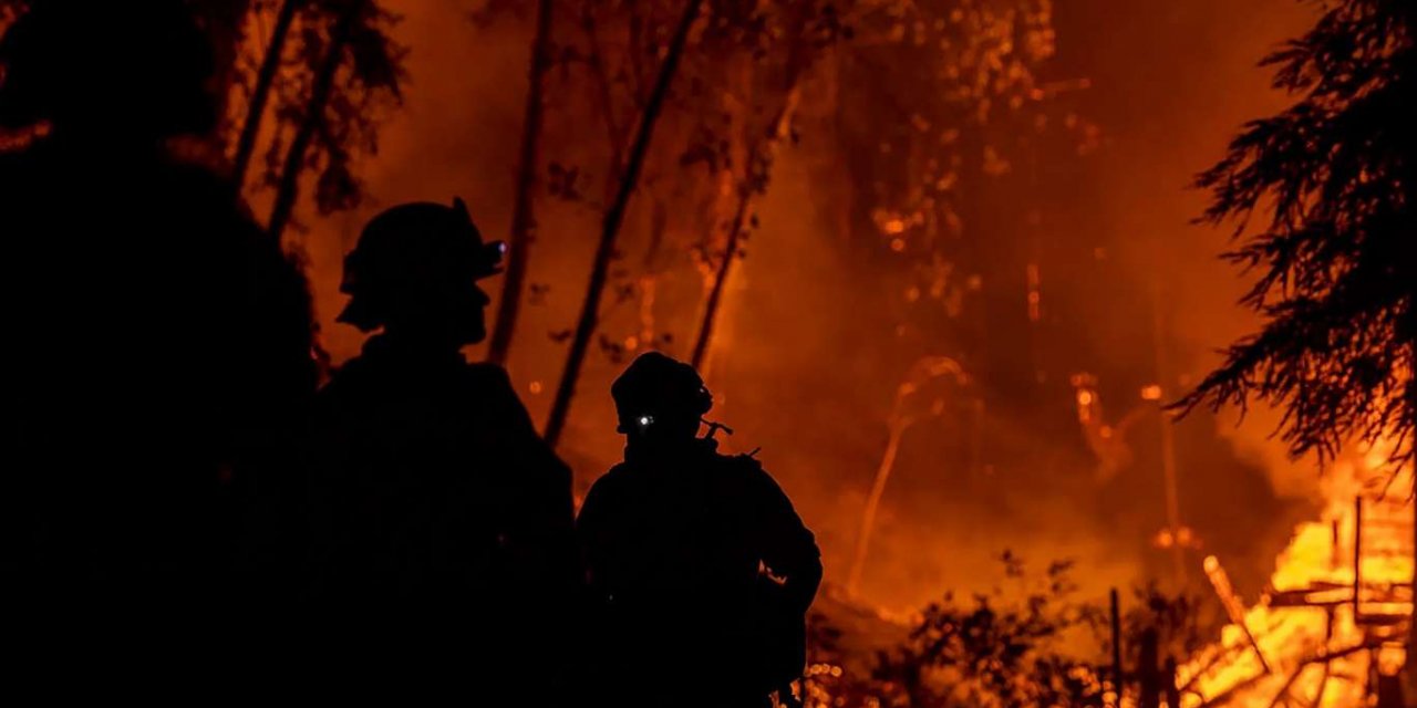 ABD'nin Kaliforniya eyaletindeki orman yangını yeniden büyümeye başladı