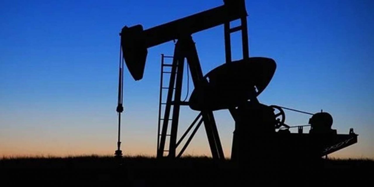 Brent petrolün varili uluslararası piyasalarda 70 dolardan işlem görüyor.