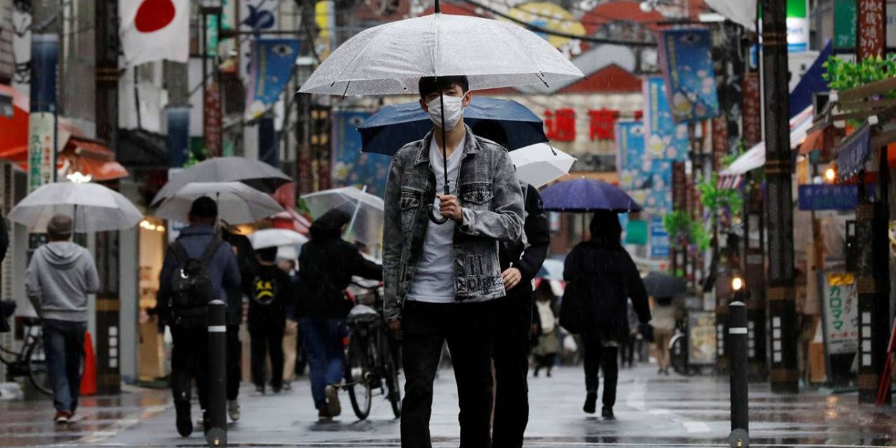Japonya'da Covid-19 vaka sayısındaki artış nedeniyle kısmi olağanüstü hal genişletildi