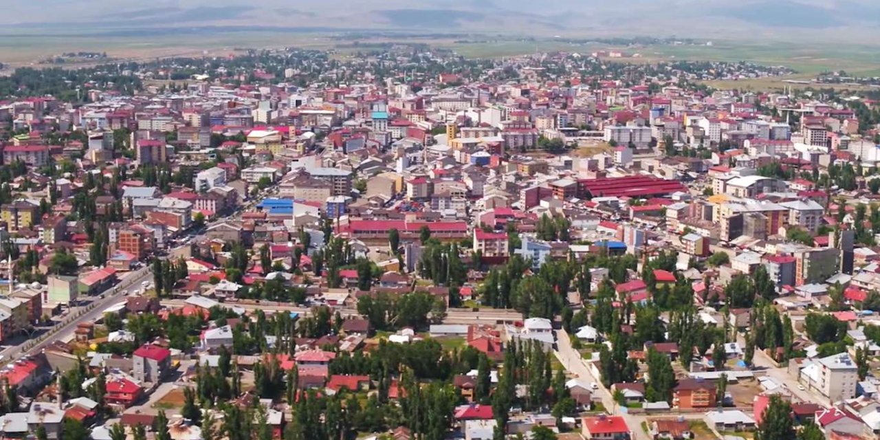 Fiyatları manipüle edenlerin elini konut yetersizliği güçlendiriyor